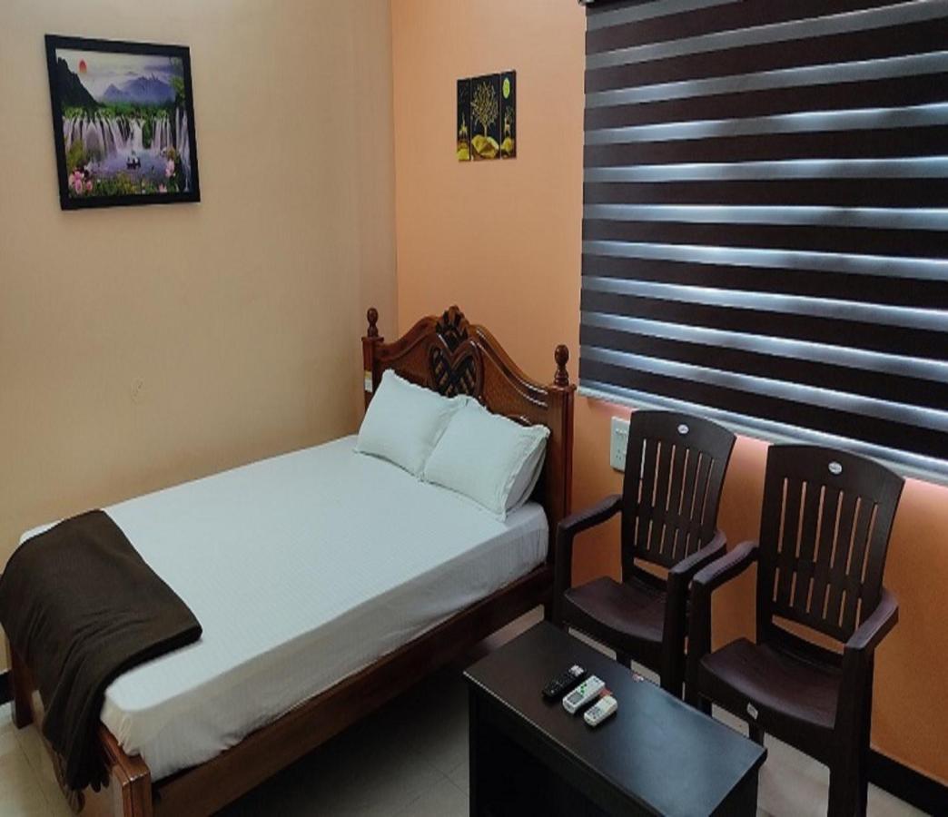 Jeeva Residency 호텔 Thalaivasal 외부 사진